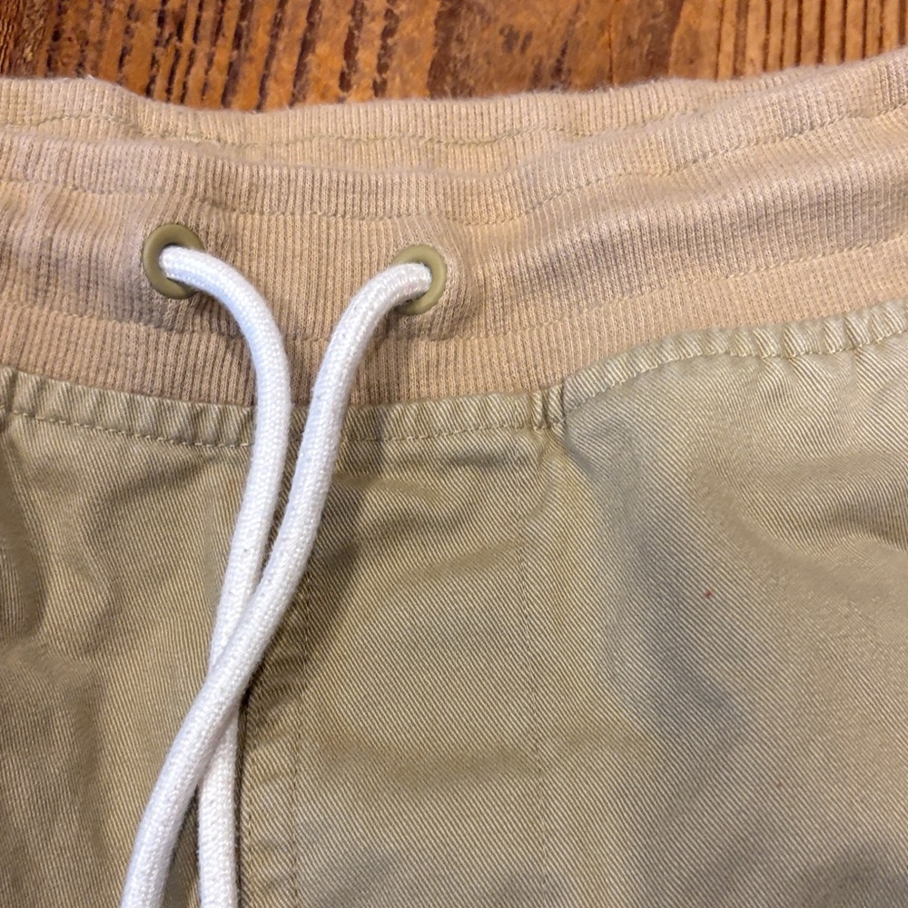 Adidas khaki Men's skate Shorts - Picture 6 of 10